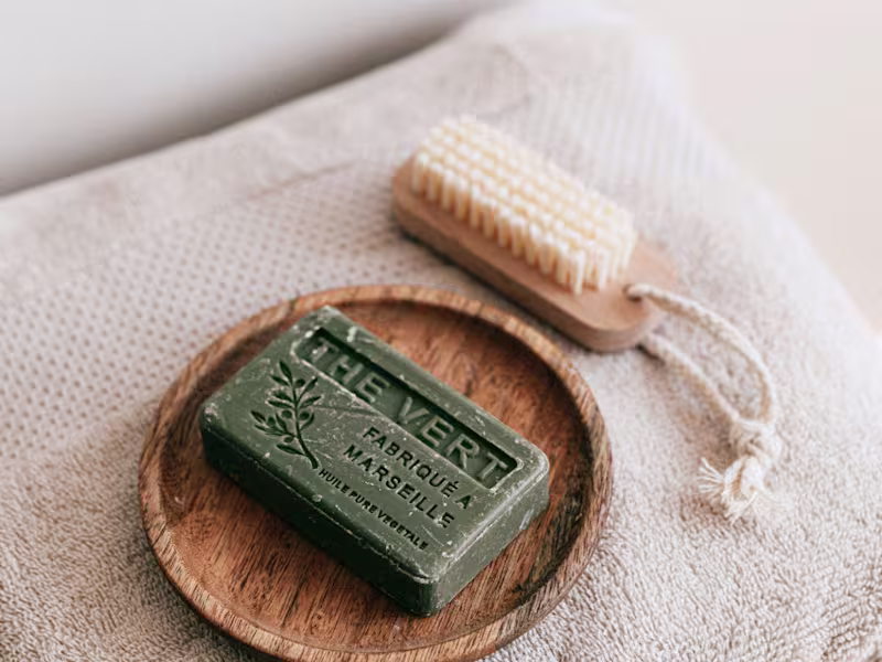 Cover image for Copywriter for Minimalist, Luxury Body Care Product Packaging