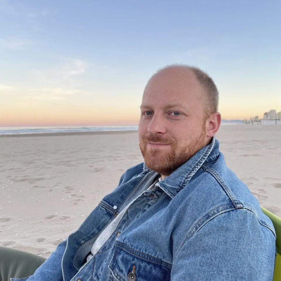 Yevhen Romanenko's avatar