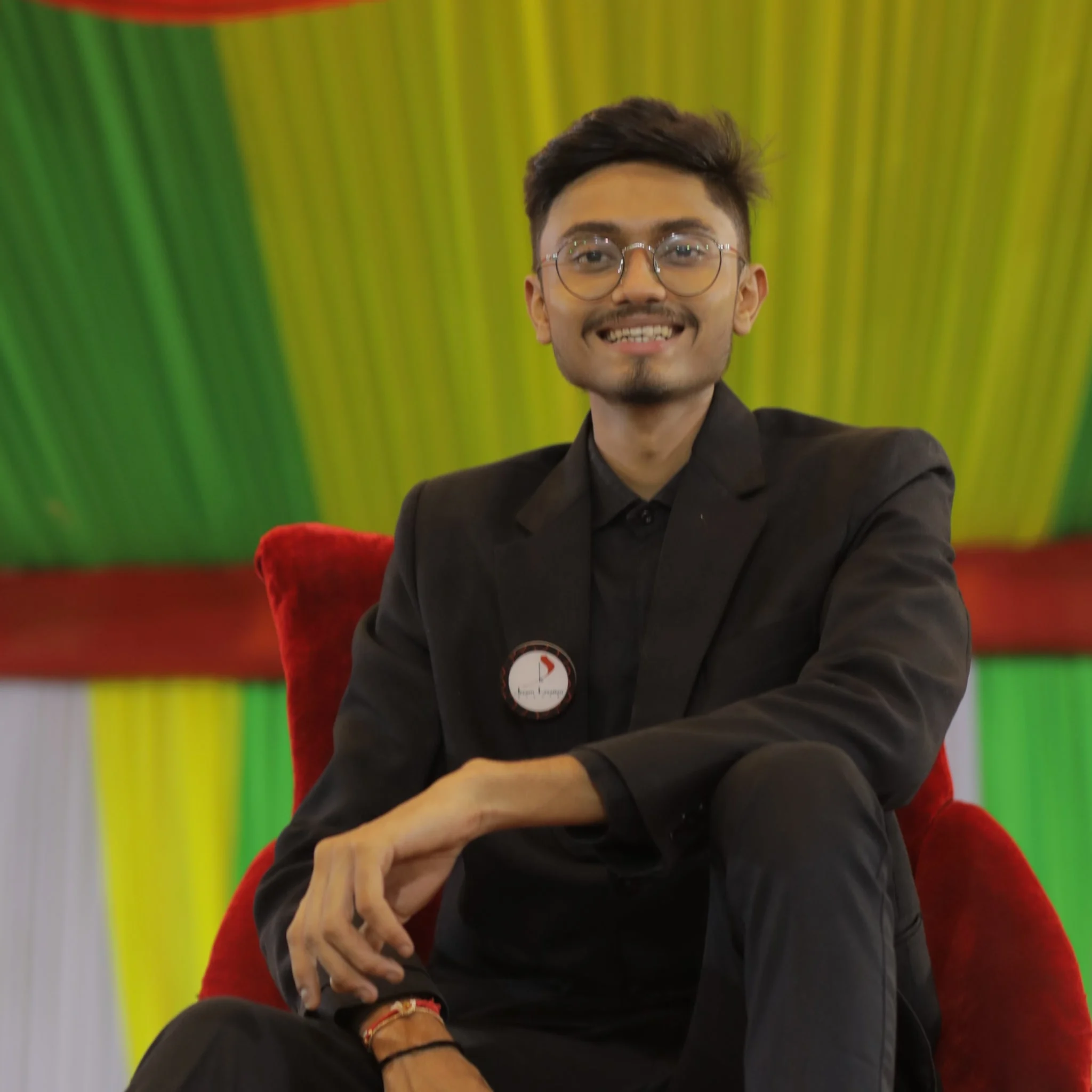 Smit Gajera's avatar
