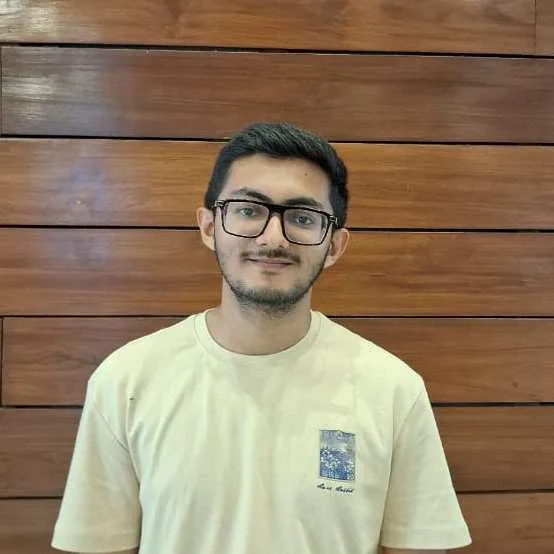 Yashraj Vaghela's avatar