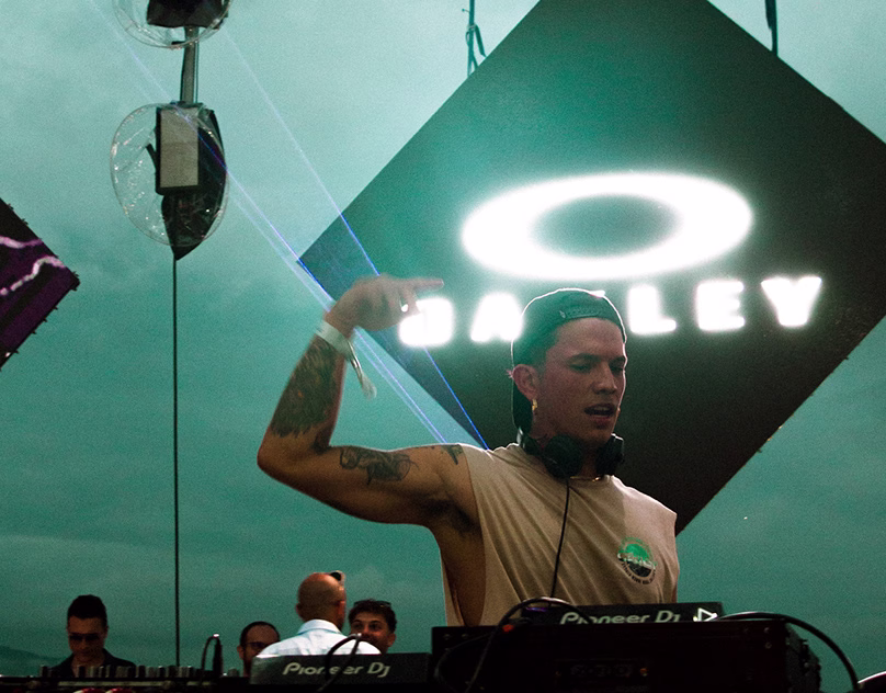 Placeholder project card media