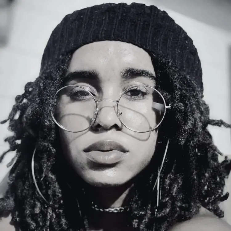 Melody Russell's avatar