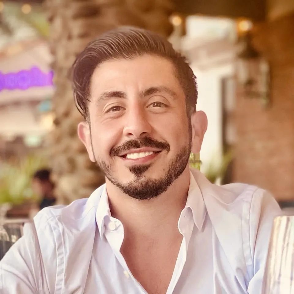 Arman Solakian's avatar