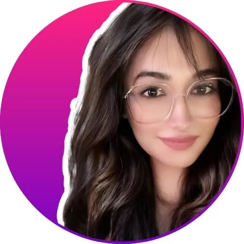 Hira Saleem's avatar