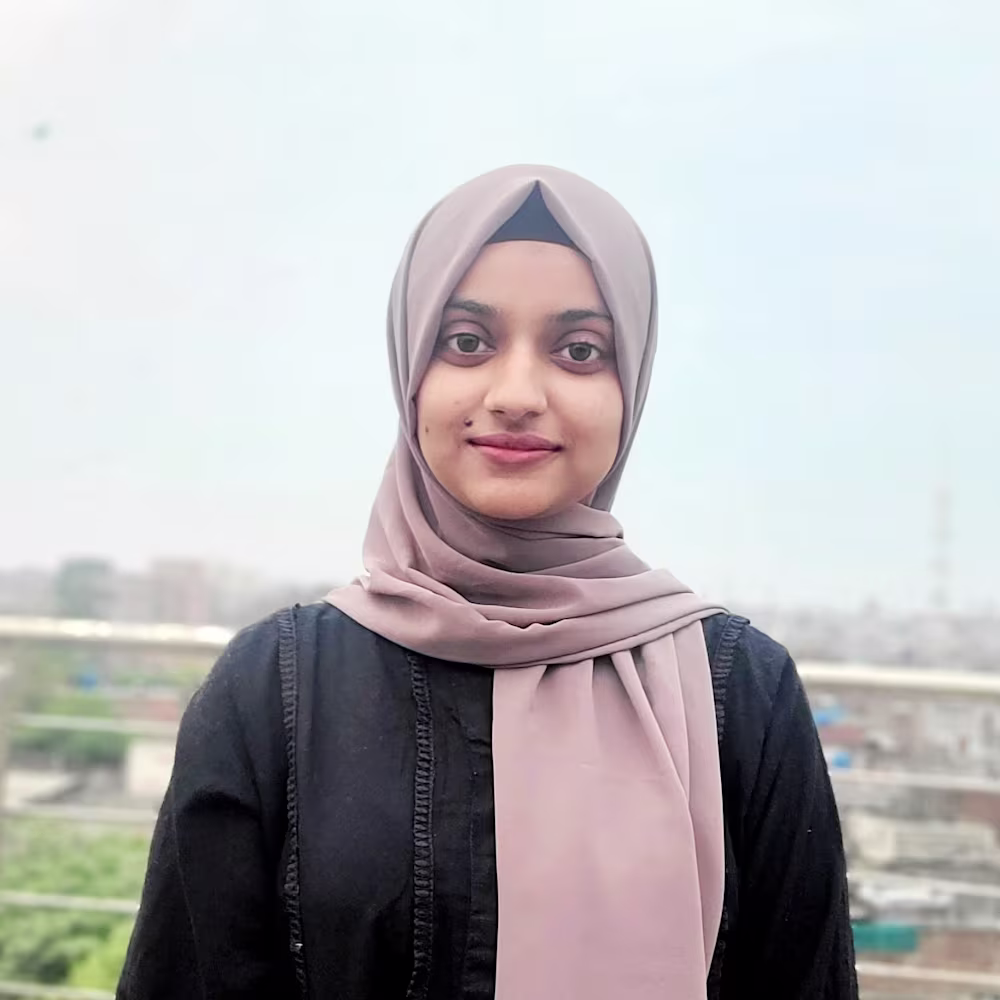 Esha Naveed ⚡ Facebook ads Expert