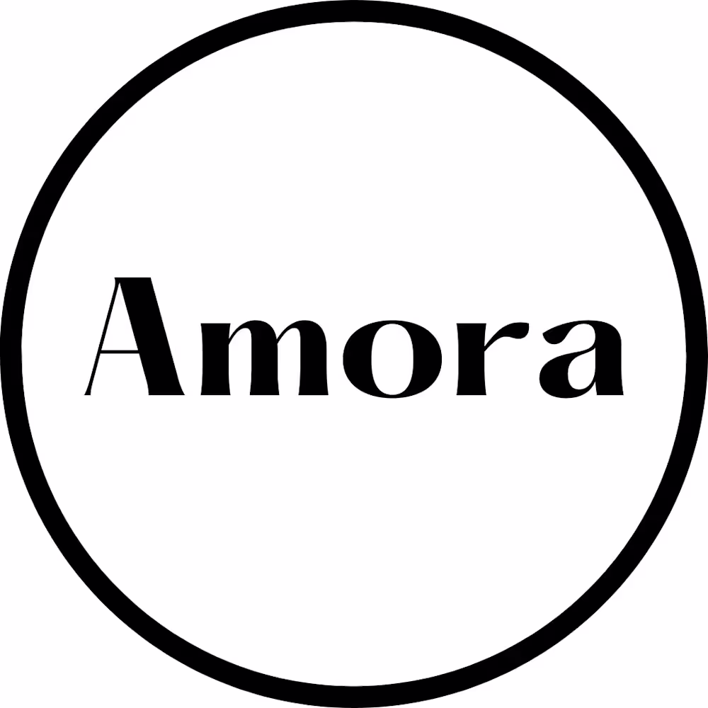 Amora Clothing 