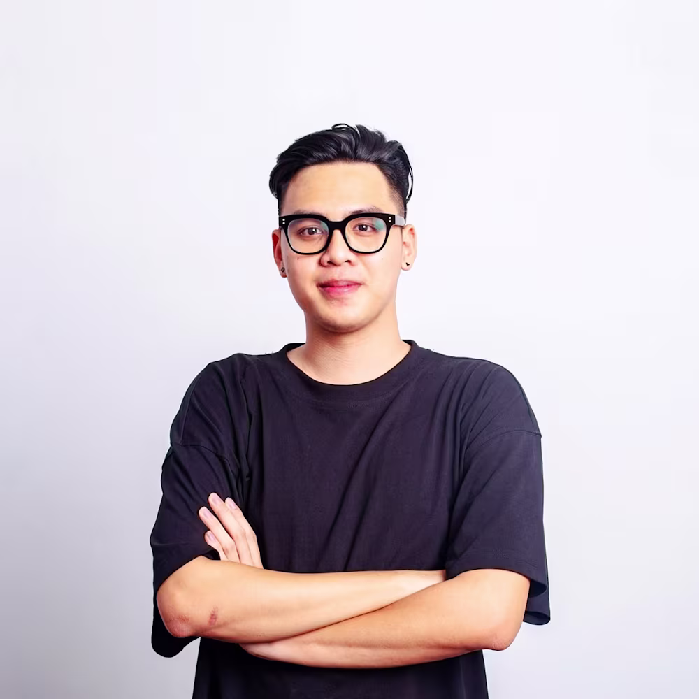 Tran Son Tung (James)