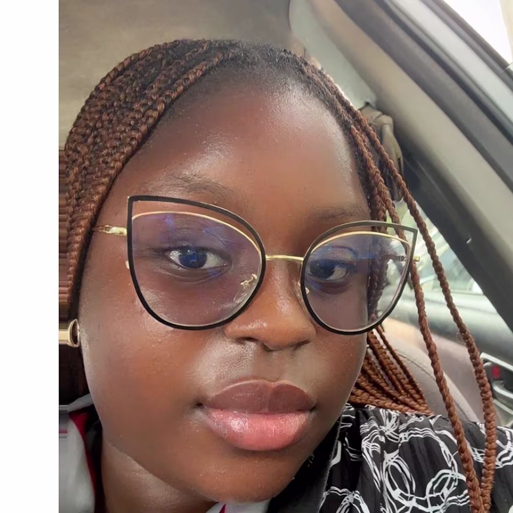 Oluwabukunmi  Oyesile 