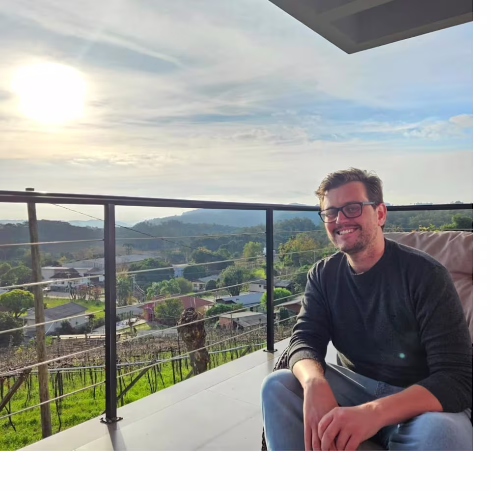 Tharso Francisco  Rech Curia