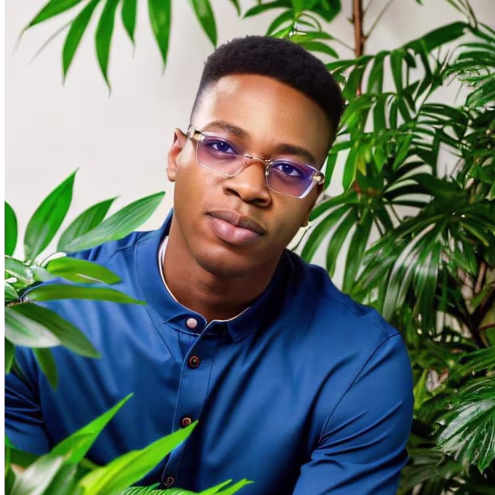 Oluwasinaayomi Elisha