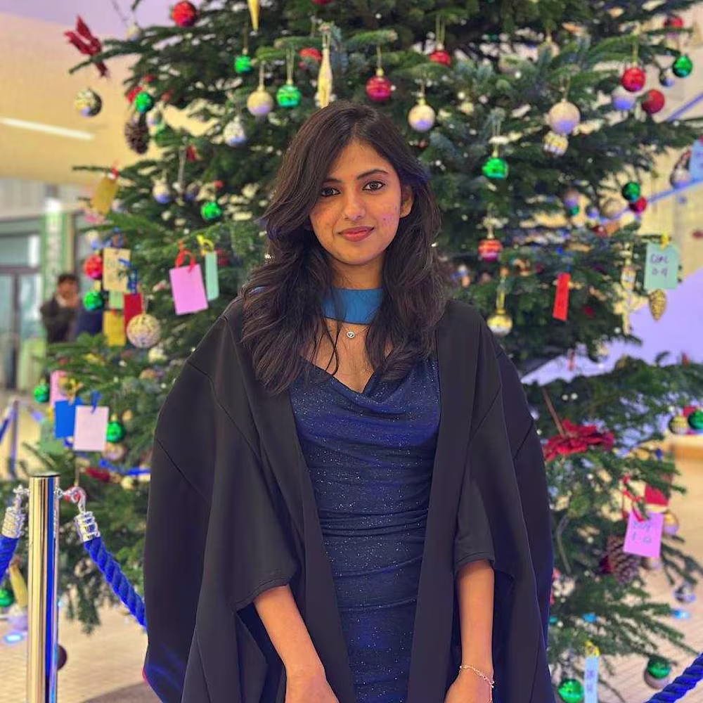 Aparnaa  Selvamuthukumar