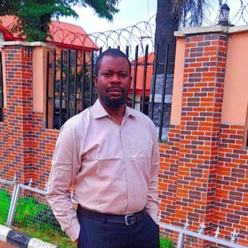 AbdulAzeez Abdulmujeeb