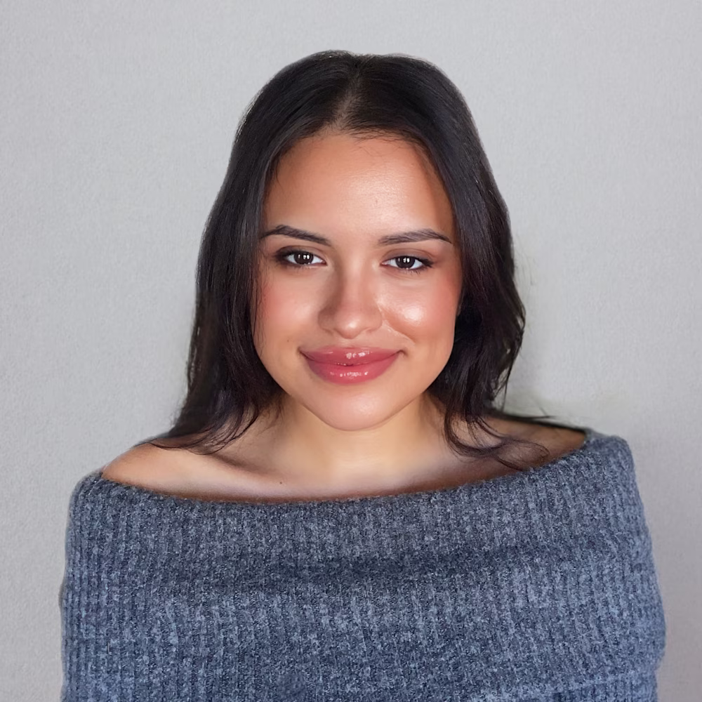 Betsy Cruz