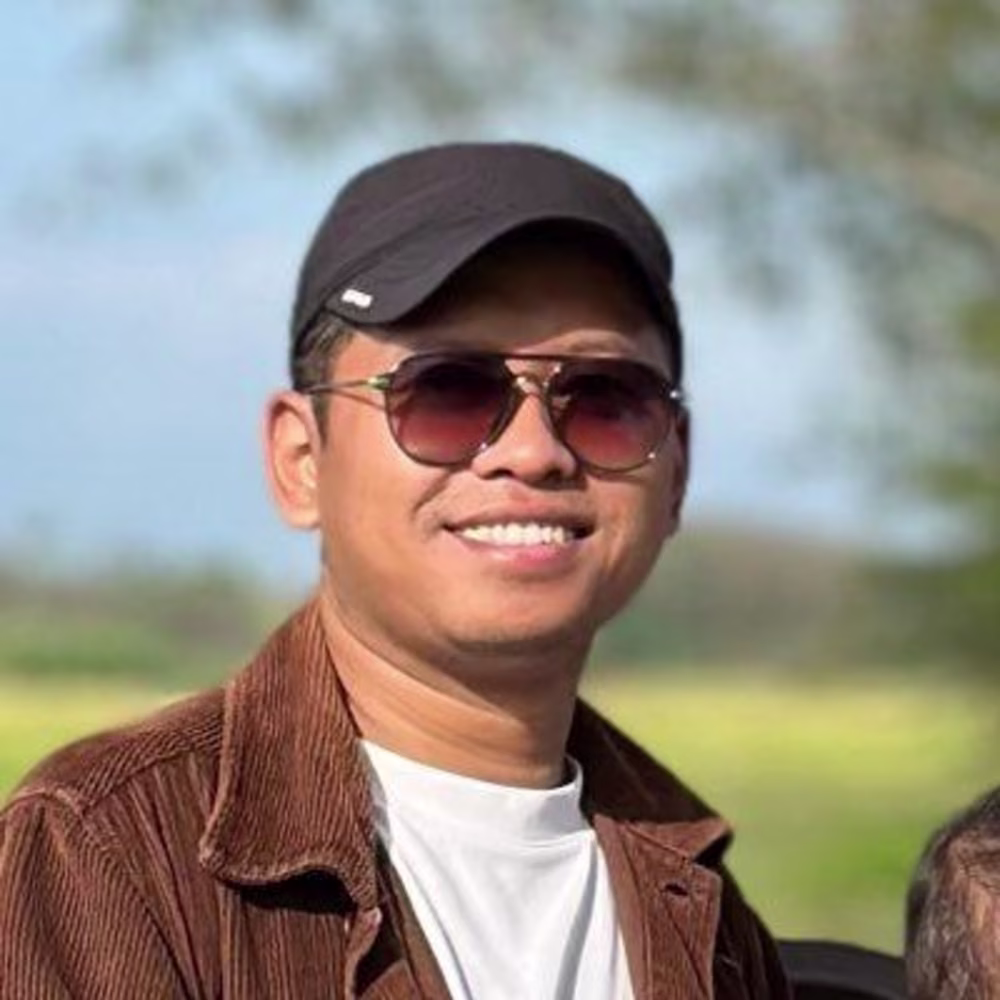 Nur Asyrof M