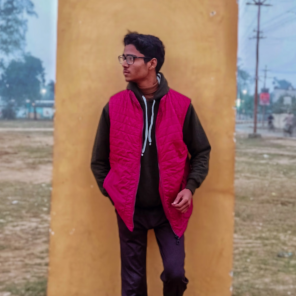 Faiz  Khan