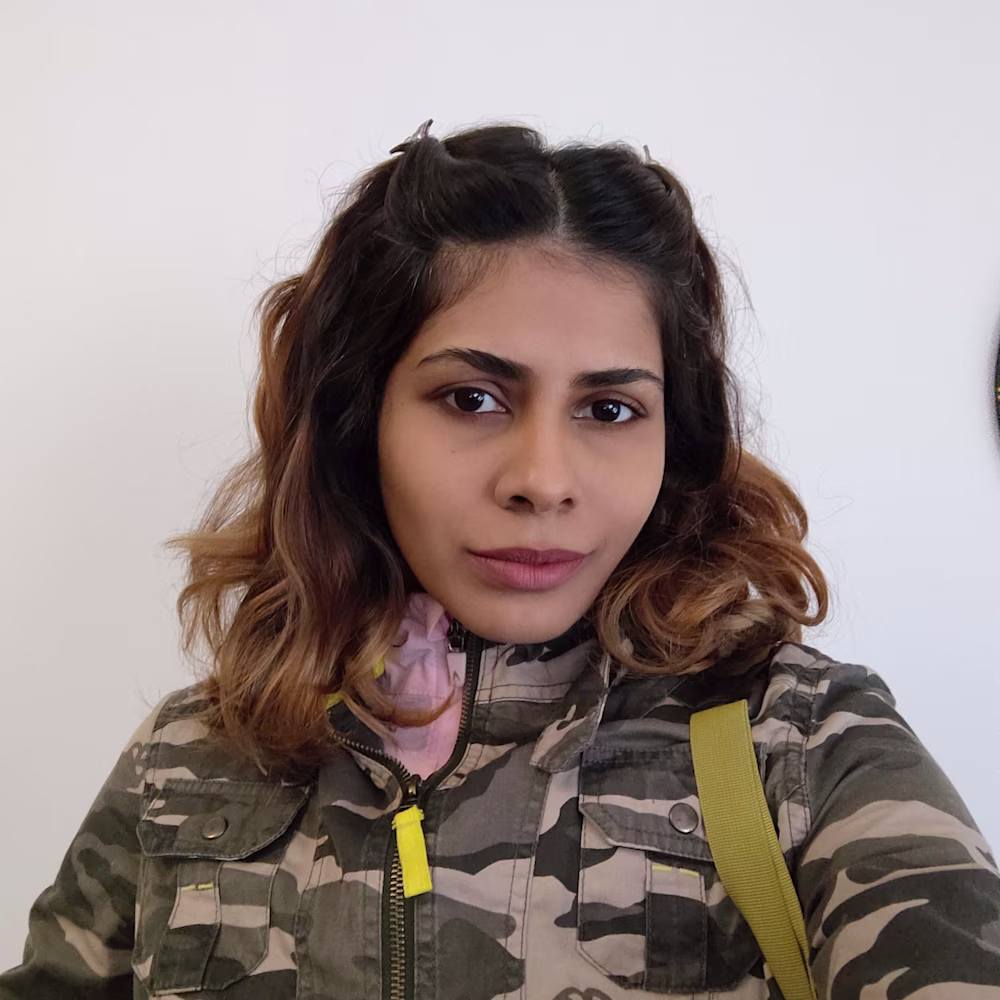 ELIZABETH   FERNANDO