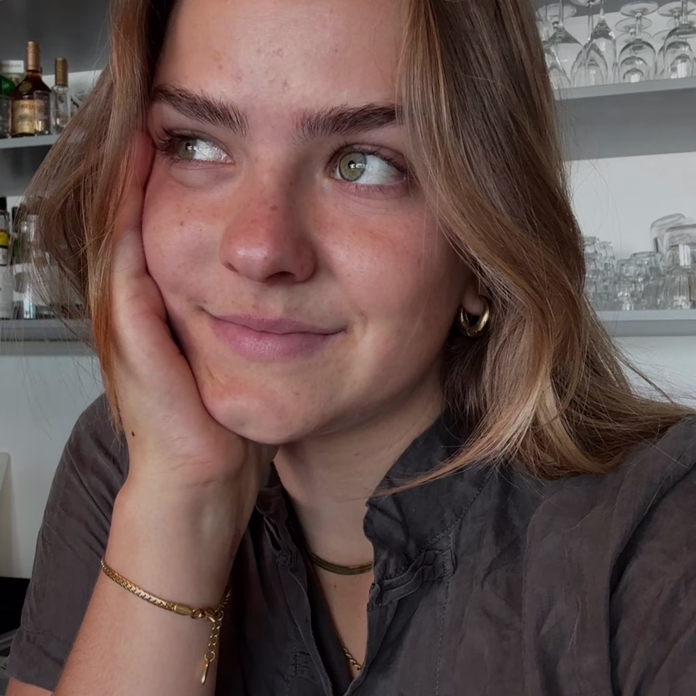 Oola  Christen 