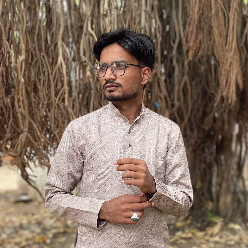 Akbar husain
