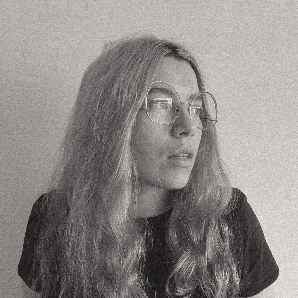Daiana / Everything Here Now