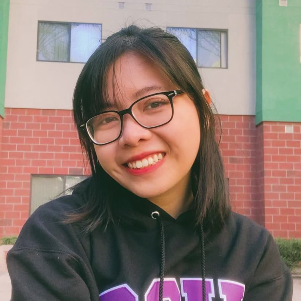 Lisa Pham