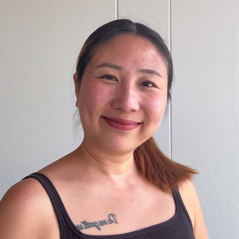 Mo K.