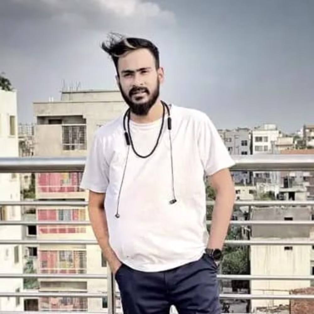 Niloy  Gazi 