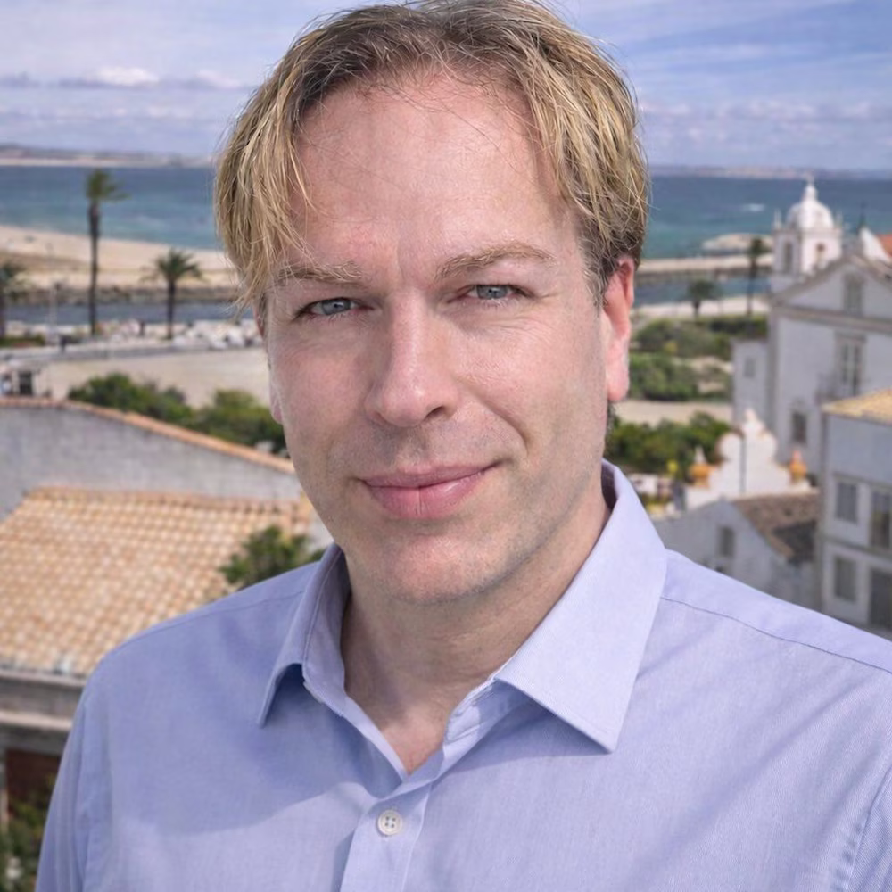Darren Shaw