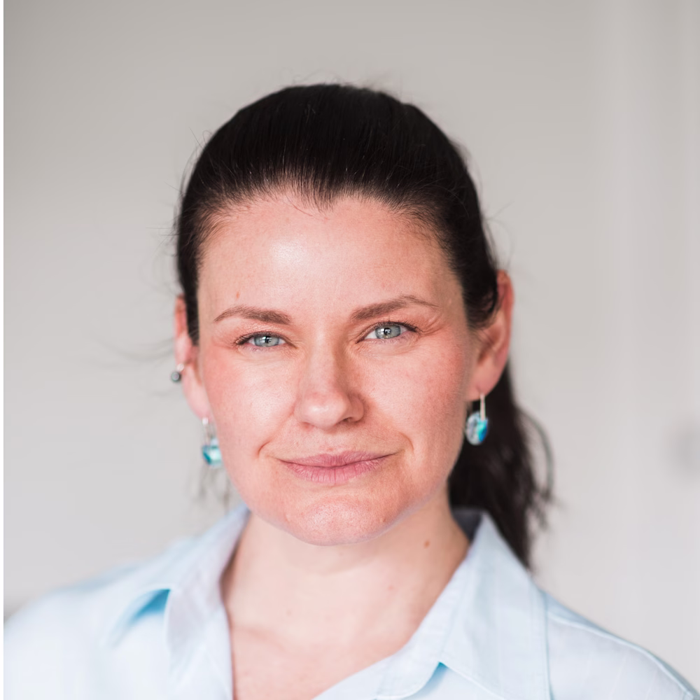 Julie  Larocque