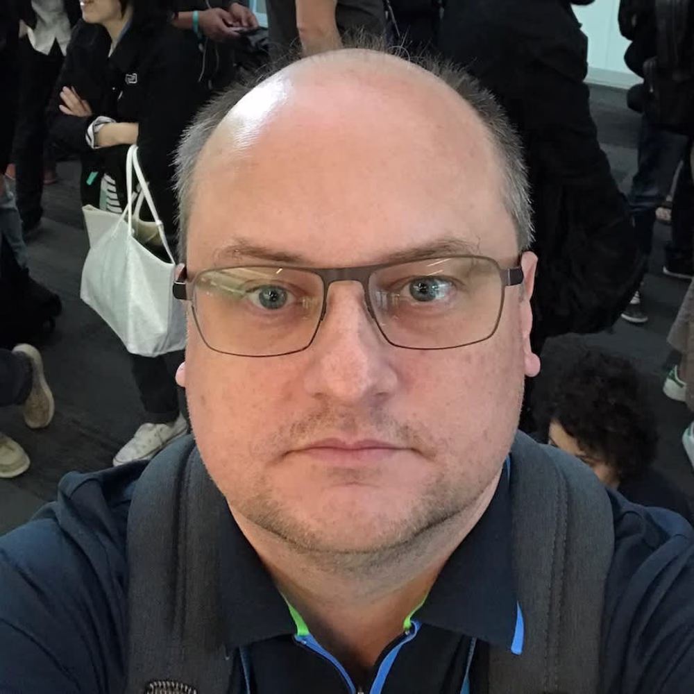 Sergey Dikarev