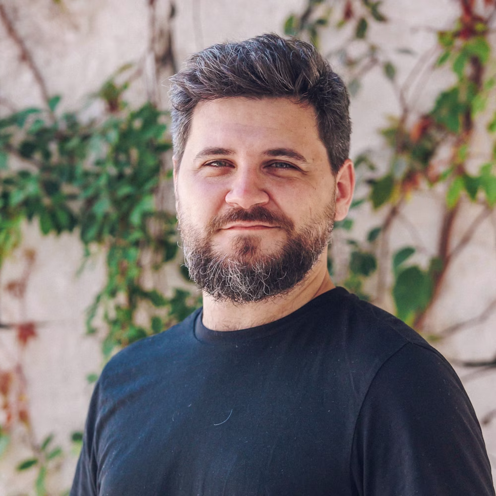 Alejandro C.