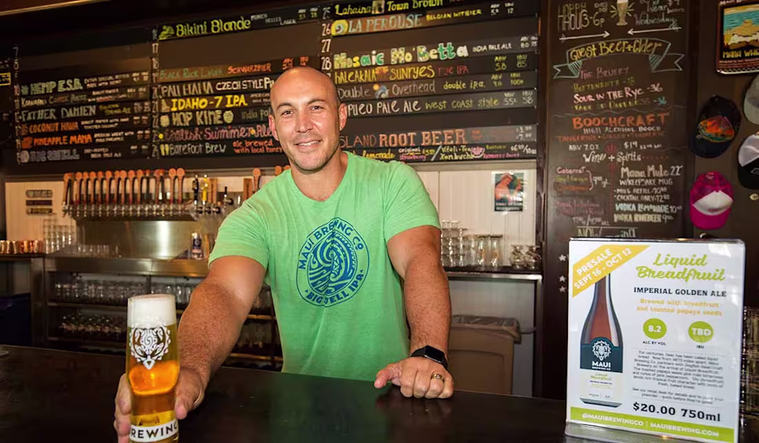 Cover image for Maui Brewing Goes Off-the-Grid