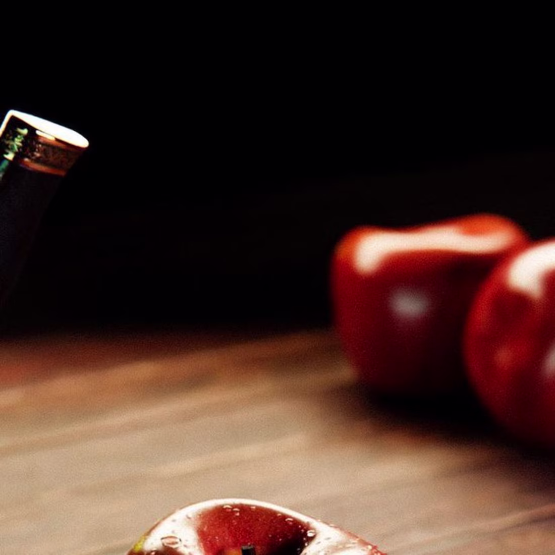 Cover image for apple