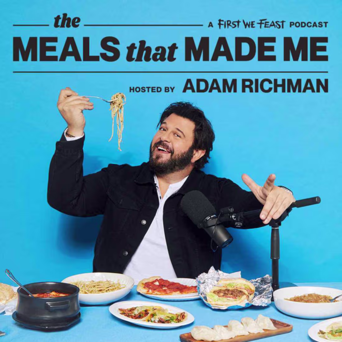 Cover image for First we Feast: The Meals that Made Me