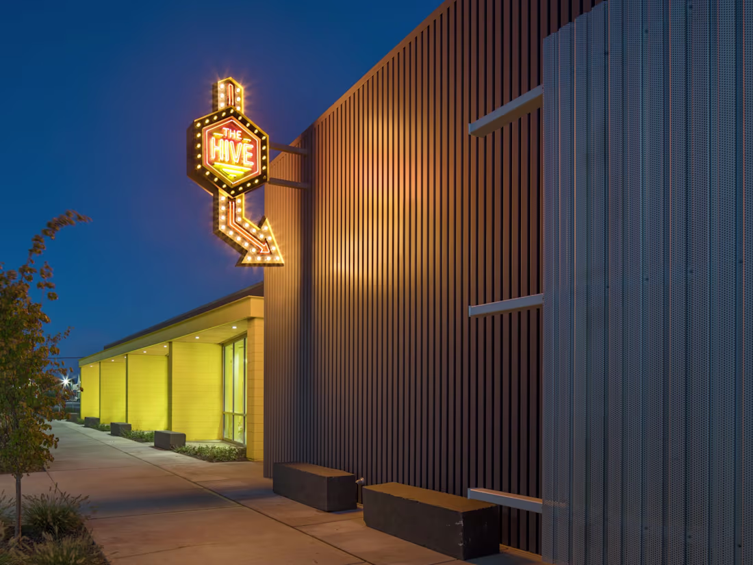 Cover image for Integrus Brand Guideline 