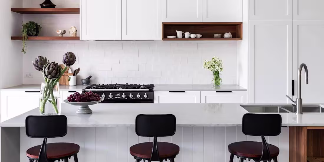 Cover image for Blue Tea