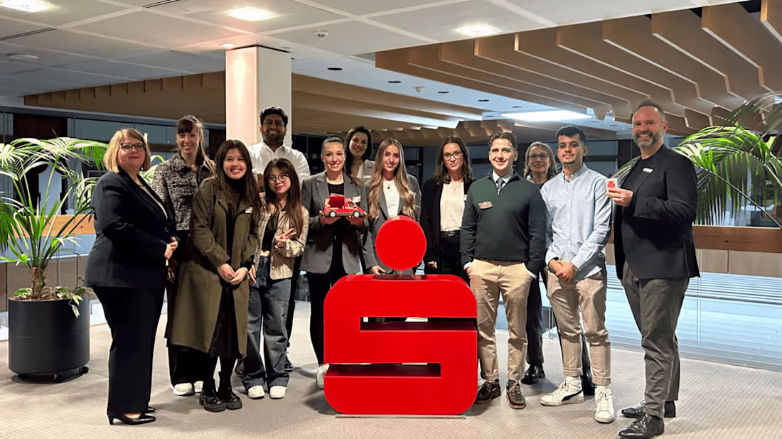 Cover image for Finanzkommunikation