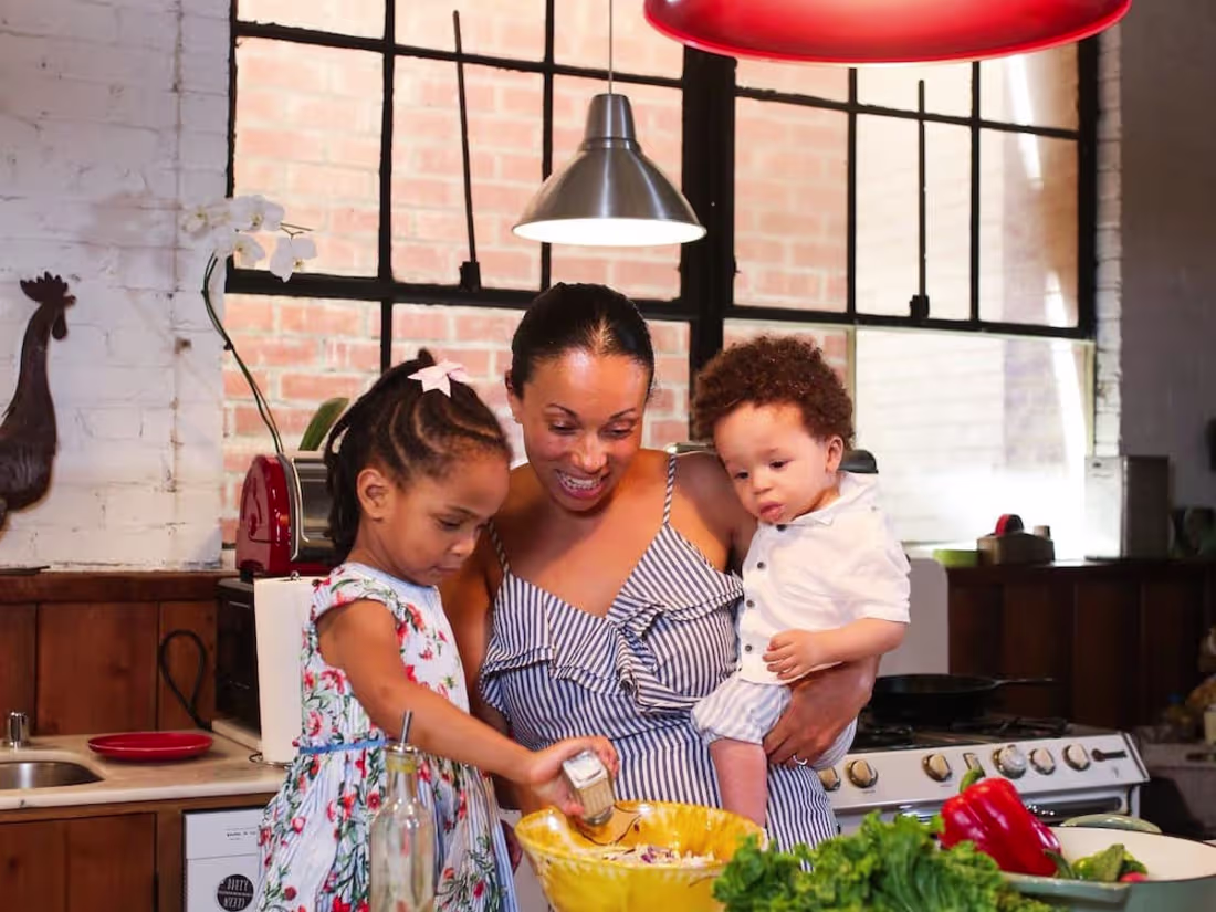 Cover image for 10 Easy Ways to Encourage Independence in Toddlers