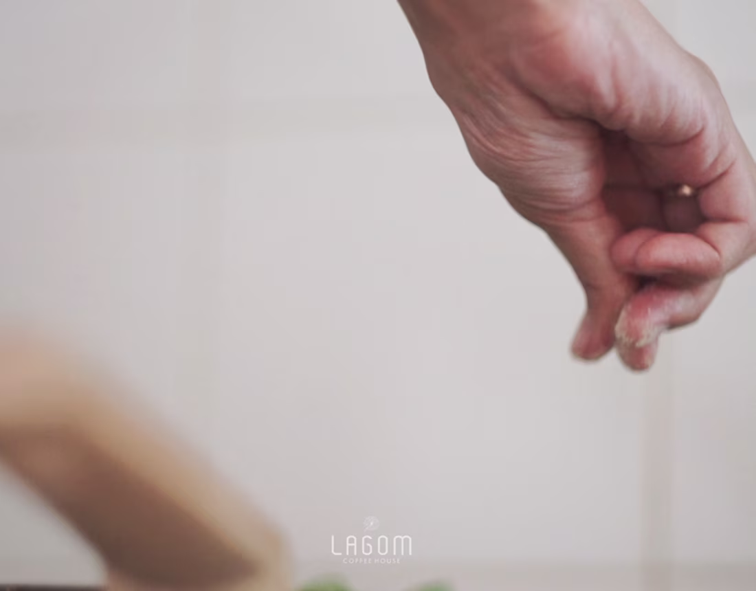 Cover image for FOOD B-ROLL VIDEO :: Behance