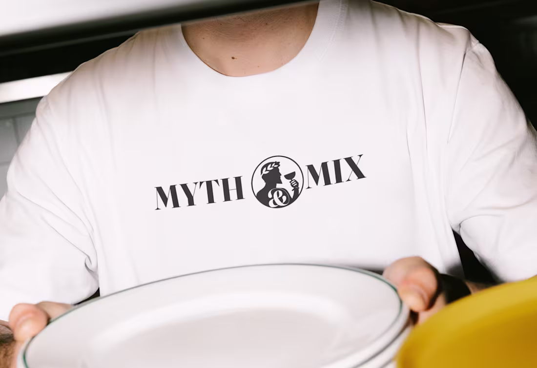 Cover image for MYTH & MIX Cocktail Bar