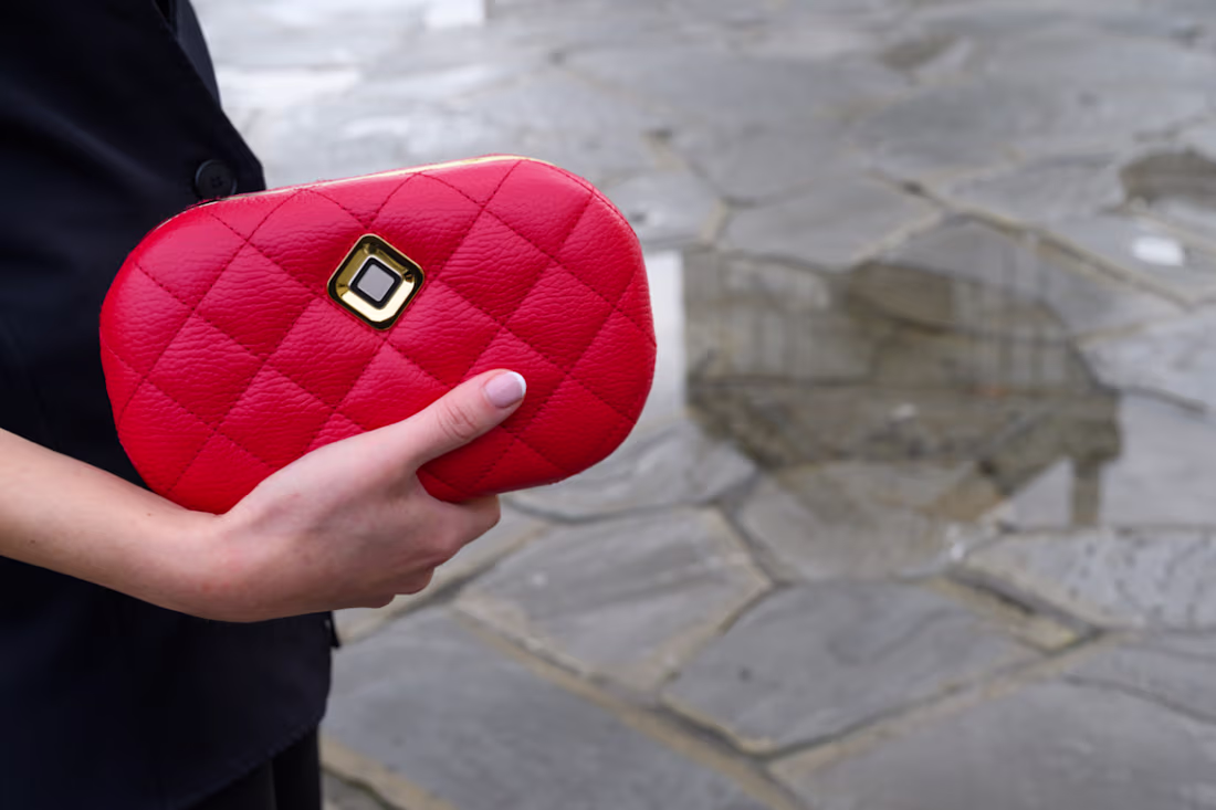 Cover image for 👜 Clutch-e Bag MVP 🚀