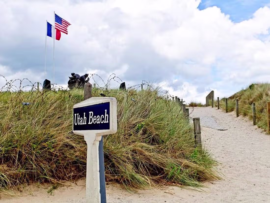 Cover image for Guided D-Day Landing Beaches Tour Paris – Booking.com