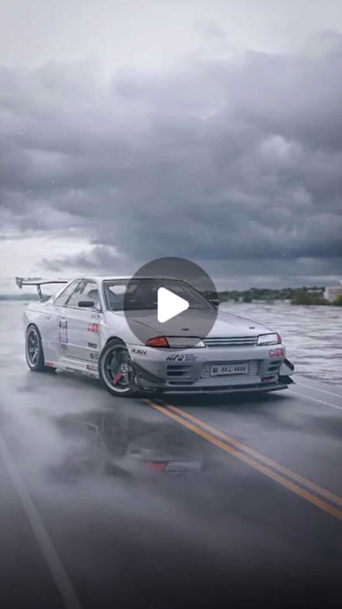 Cover image for 𝘼𝙧𝙪𝙣 𝙧𝙖𝙜 𝙢𝙚𝙣𝙤𝙣 on Instagram: “Nissan skyline gtr r3…
