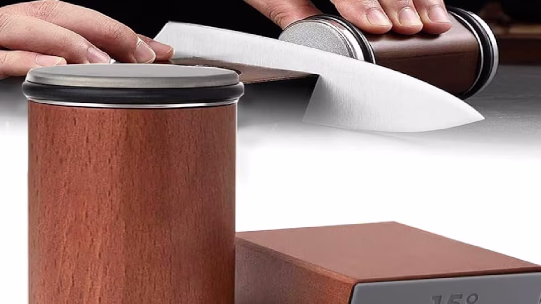 Cover image for Qinux Bladeon – Shaving Made Effortless - Qinux Bladeon emer...