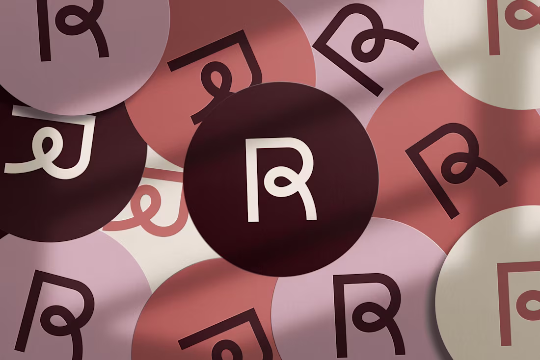 Cover image for Rizos Studio | Comprehensive Branding for an Afro Hair Salon 