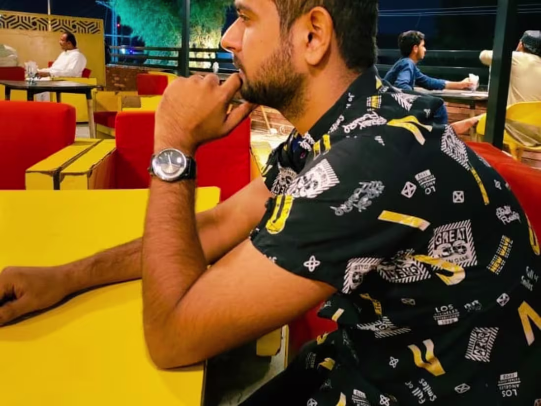 Cover image for Photographer