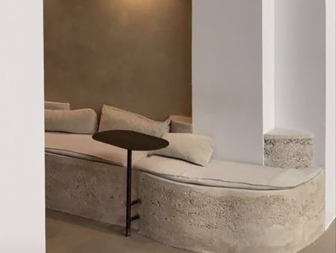 Cover image for Brand voice and narrative writing