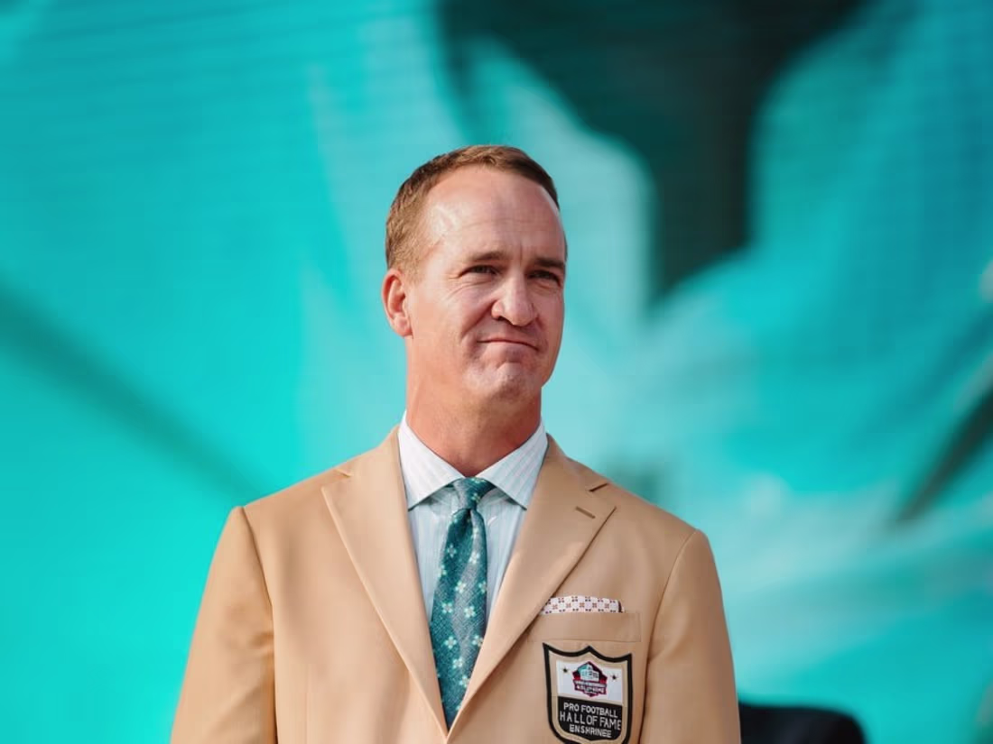 Cover image for Pro Football Hall of Fame