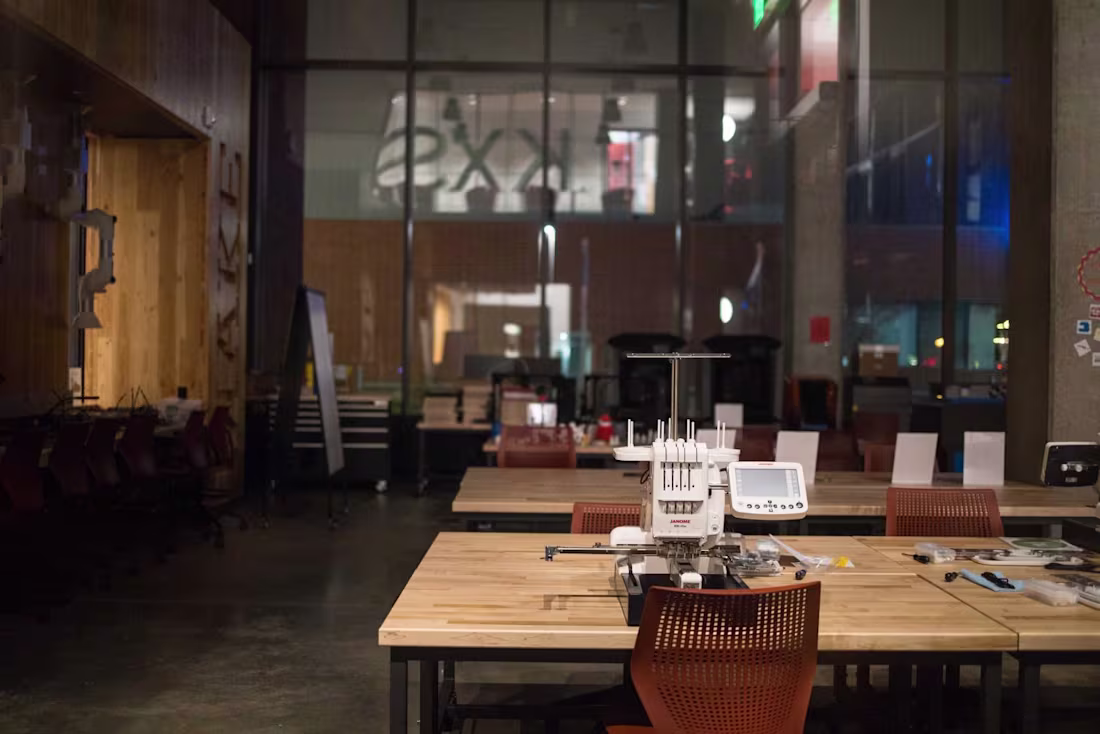 Cover image for Billodue Makes Space for Student Creativity