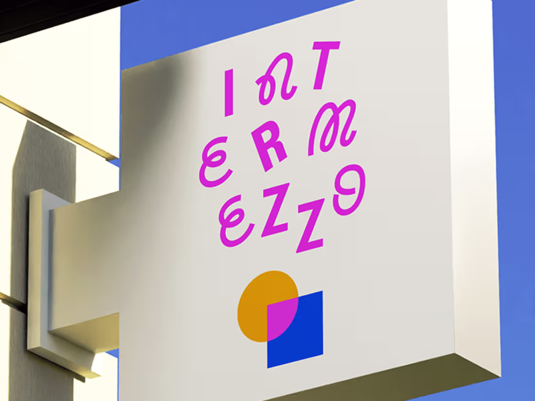 Cover image for Intermezzo