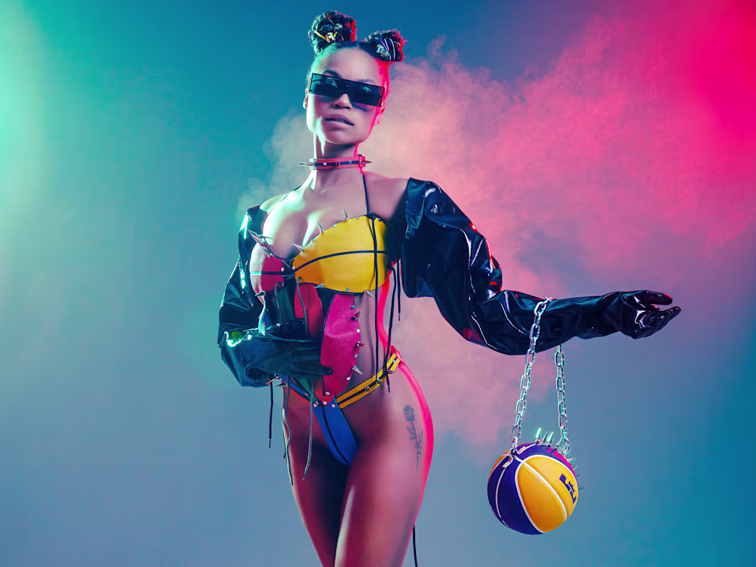 Cover image for LA FASHION WEEK LOOK BOOK